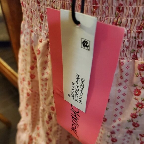 Betsey Johnson powder pink dress - Picture 6 of 7